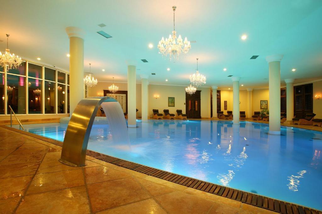 Arena Regia Hotel & Spa - Marina Regia Residence Нэводари Экстерьер фото